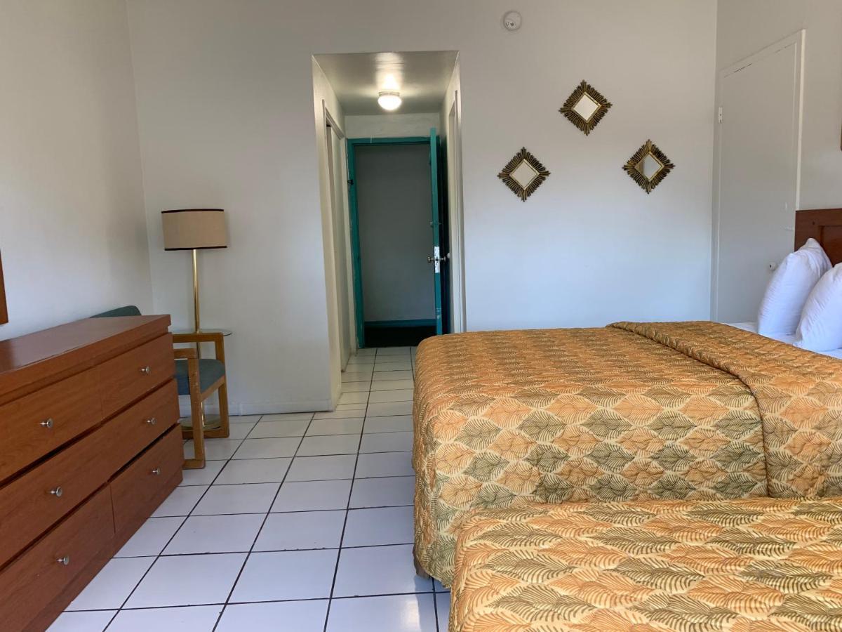 International Inn On The Bay Miami Beach Esterno foto